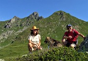 03 Ed ora via per la seconda cima, quella del  Tribortoi (2309 m) a dx (a sx il Valletto 2372 m)